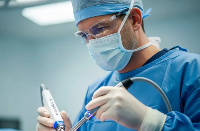 Lipoaspiração com Argoplasma​